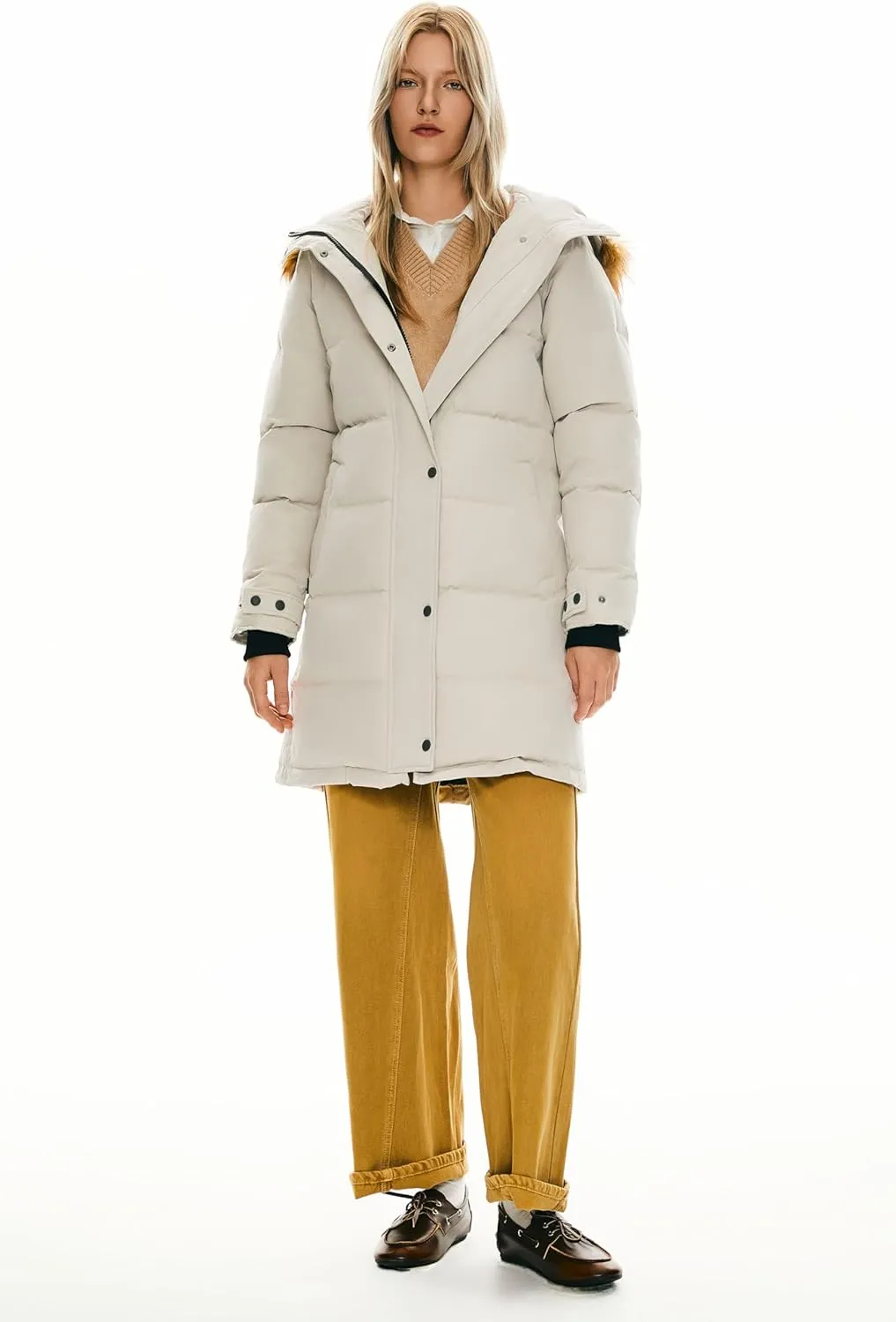 Orolay Women's Thickened Down Coat Long Puffer Jacket with Adjustable Hood Quilted Warm Winter Parka