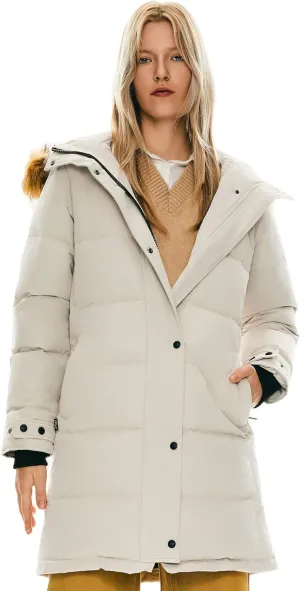 Orolay Women's Thickened Down Coat Long Puffer Jacket with Adjustable Hood Quilted Warm Winter Parka